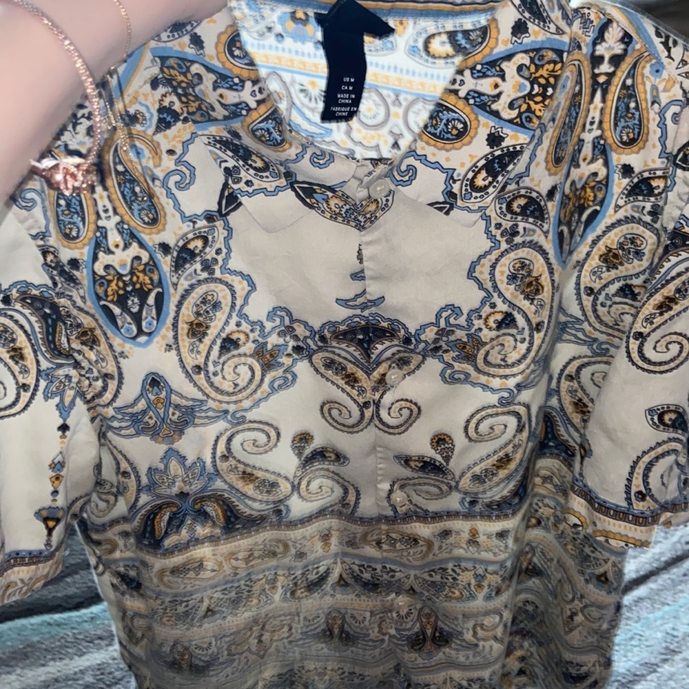 H&am button up